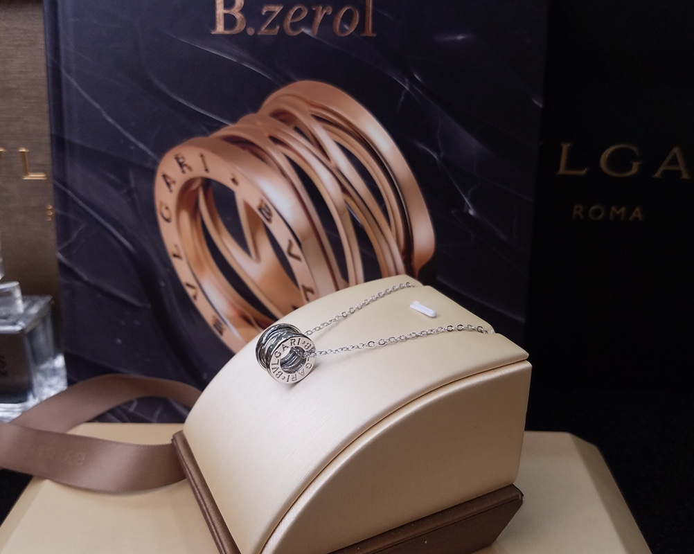BVLGARI（ブルガリ）2019新作 ネックレス. ペンダント YX