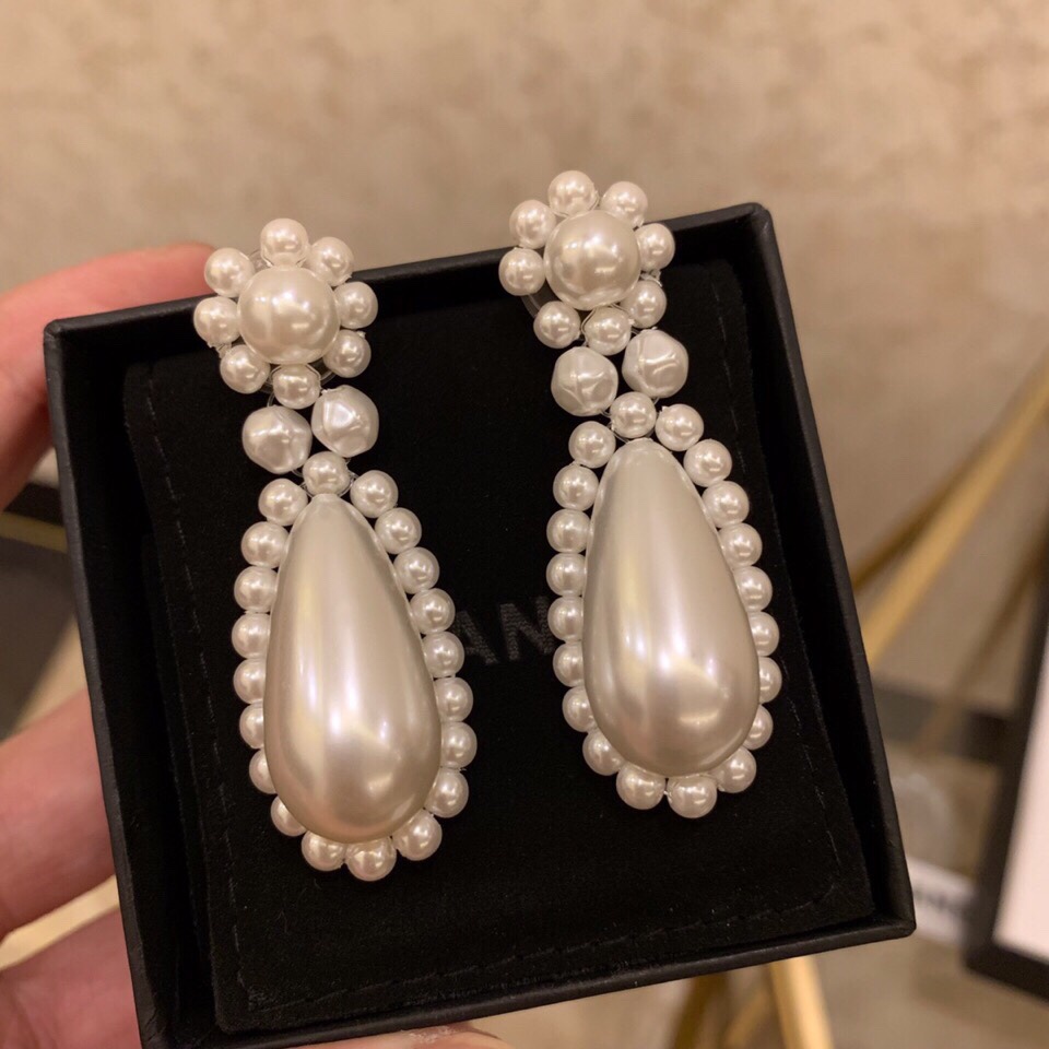 CHANEL(シャネル)人気商品 ピアス イアリング FF