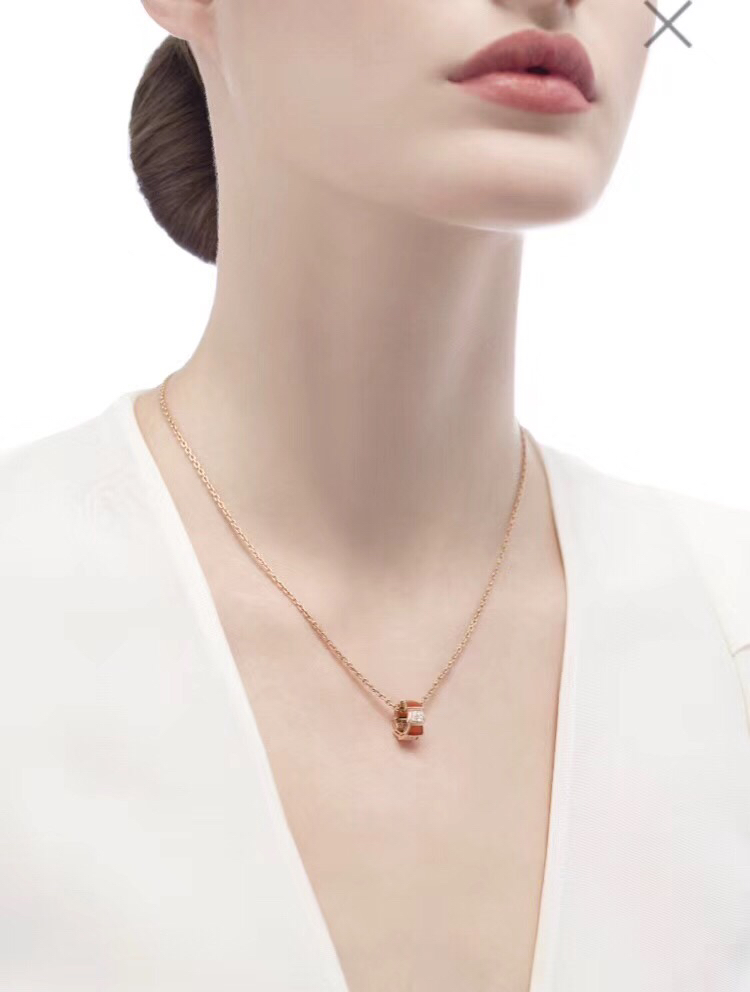 BVLGARI（ブルガリ）2019新作 ネックレス. ペンダント A8