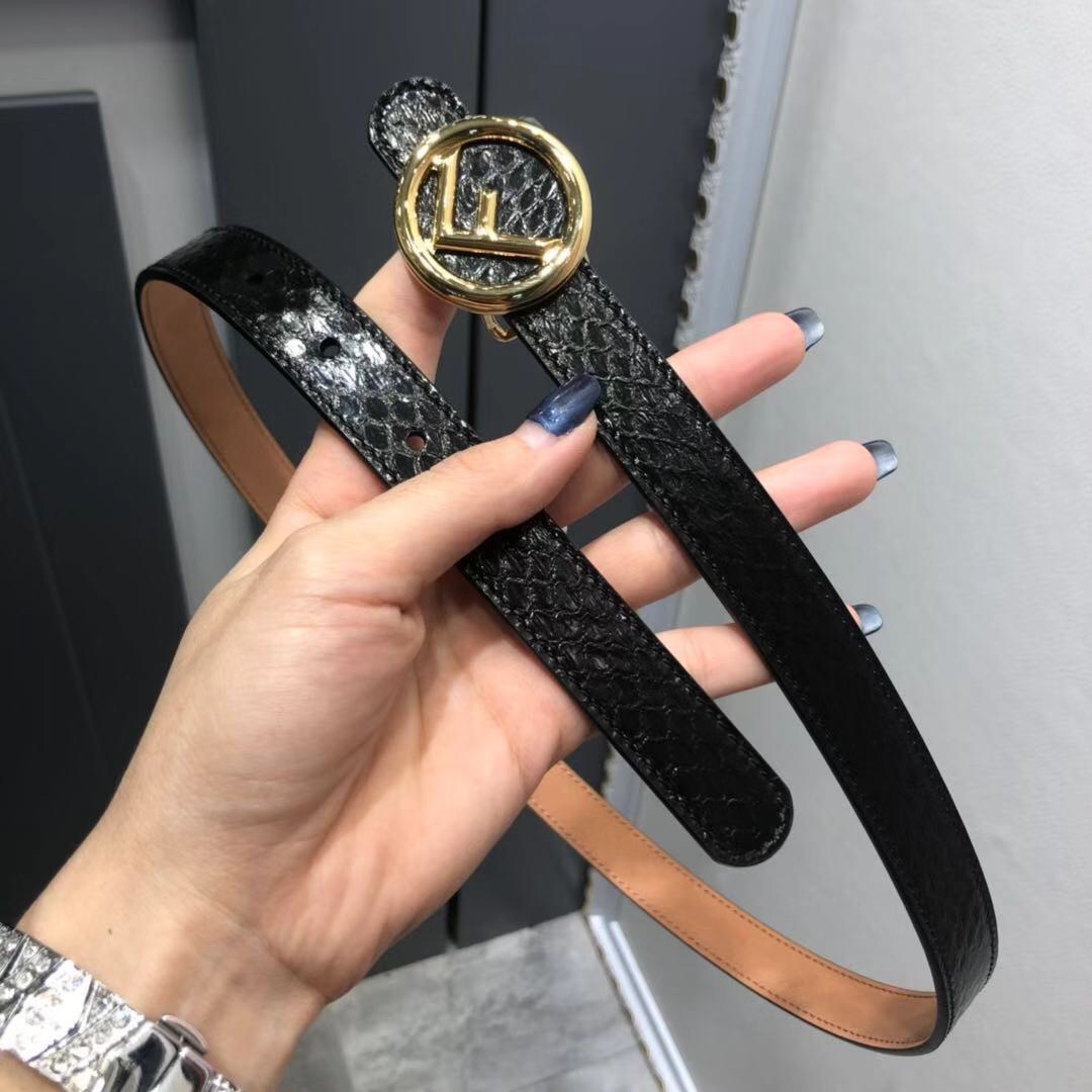 超美品フェンディ 値下受付ベルト サンチュール XFF