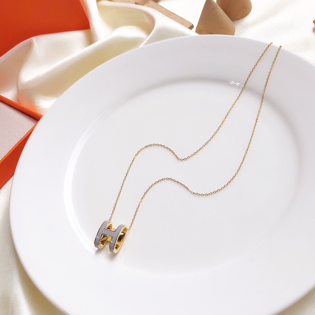 HERMES/エルメス ネックレス.ペンダント 秋冬新作