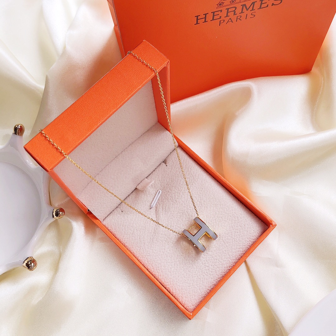 HERMES/エルメス ネックレス.ペンダント 秋冬新作
