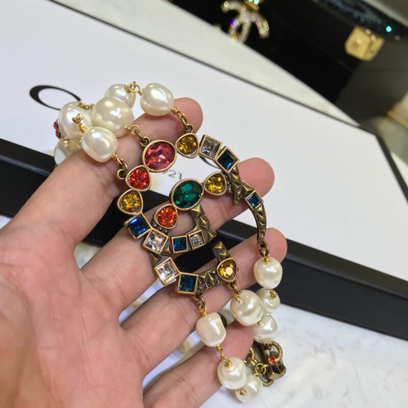 gvcci(グッチ)人気商品 レスレット カフブレス YX