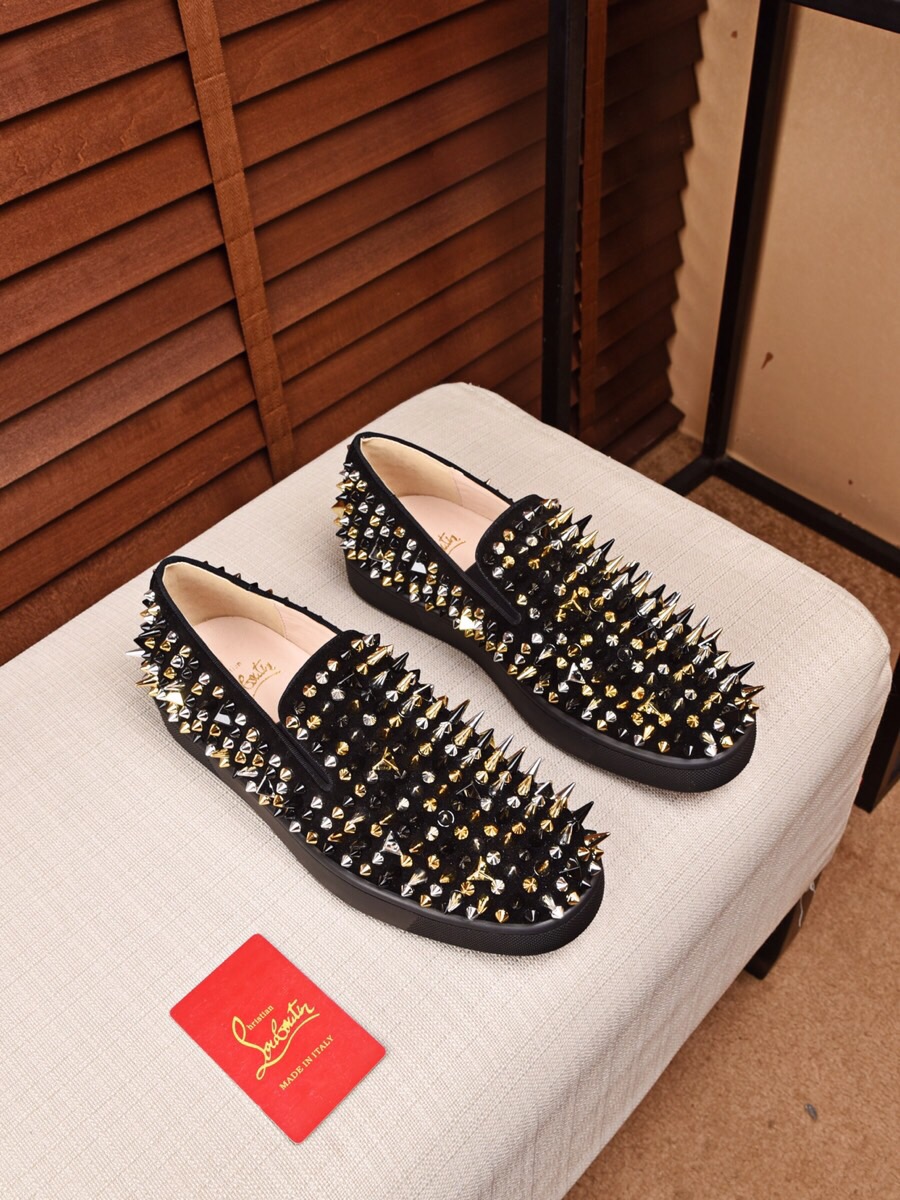 Christian Louboutin 恋人 ローファー スリッポン DS