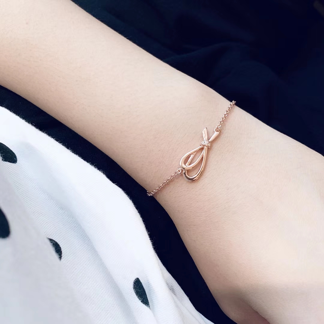 TIFFANY&COティファニ 人気商品 レスレット カフブレス YL