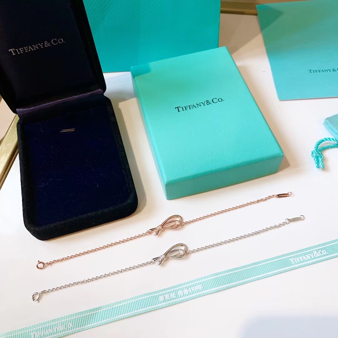 TIFFANY&COティファニ 人気商品 レスレット カフブレス YL