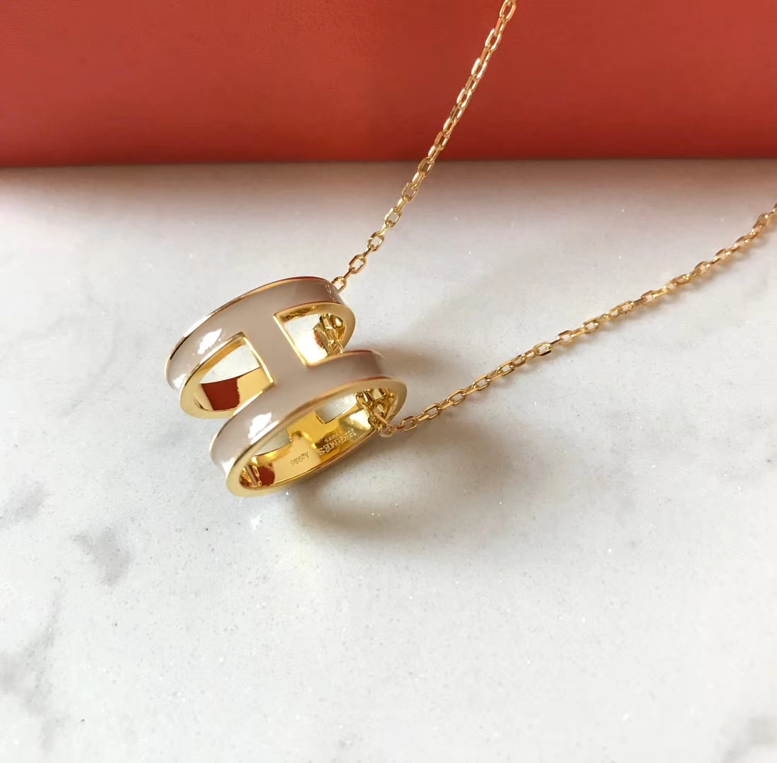 HERMES/エルメス ネックレス.ペンダント 秋冬新作