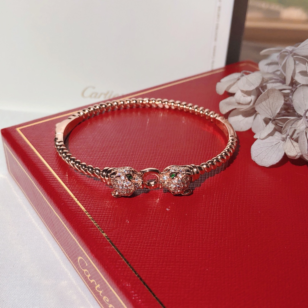 Cartier (カルティエ) 2019新作 ブレスレット.カフブレス YX