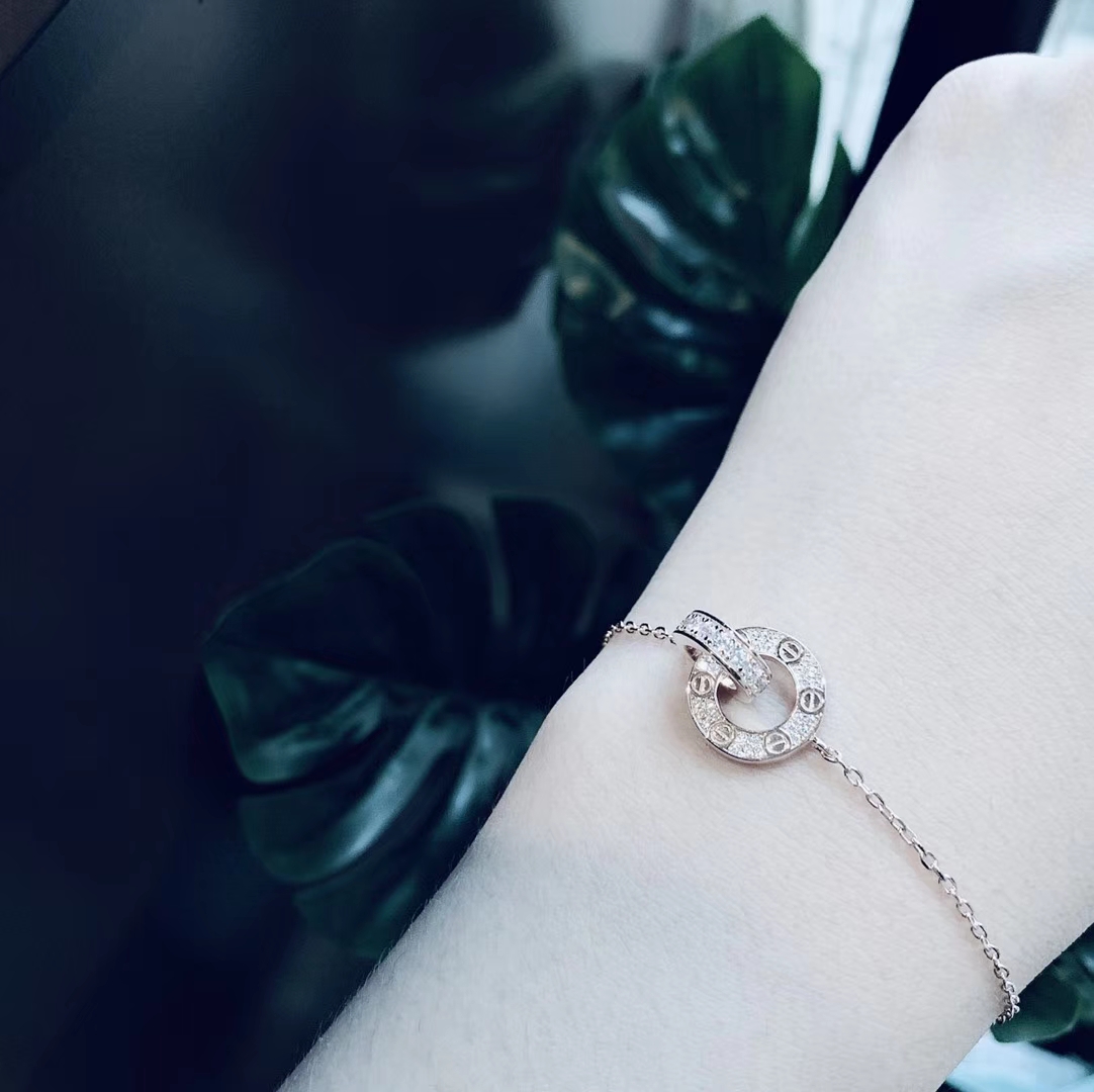 Cartier (カルティエ) 2019新作 ブレスレット.カフブレス YY