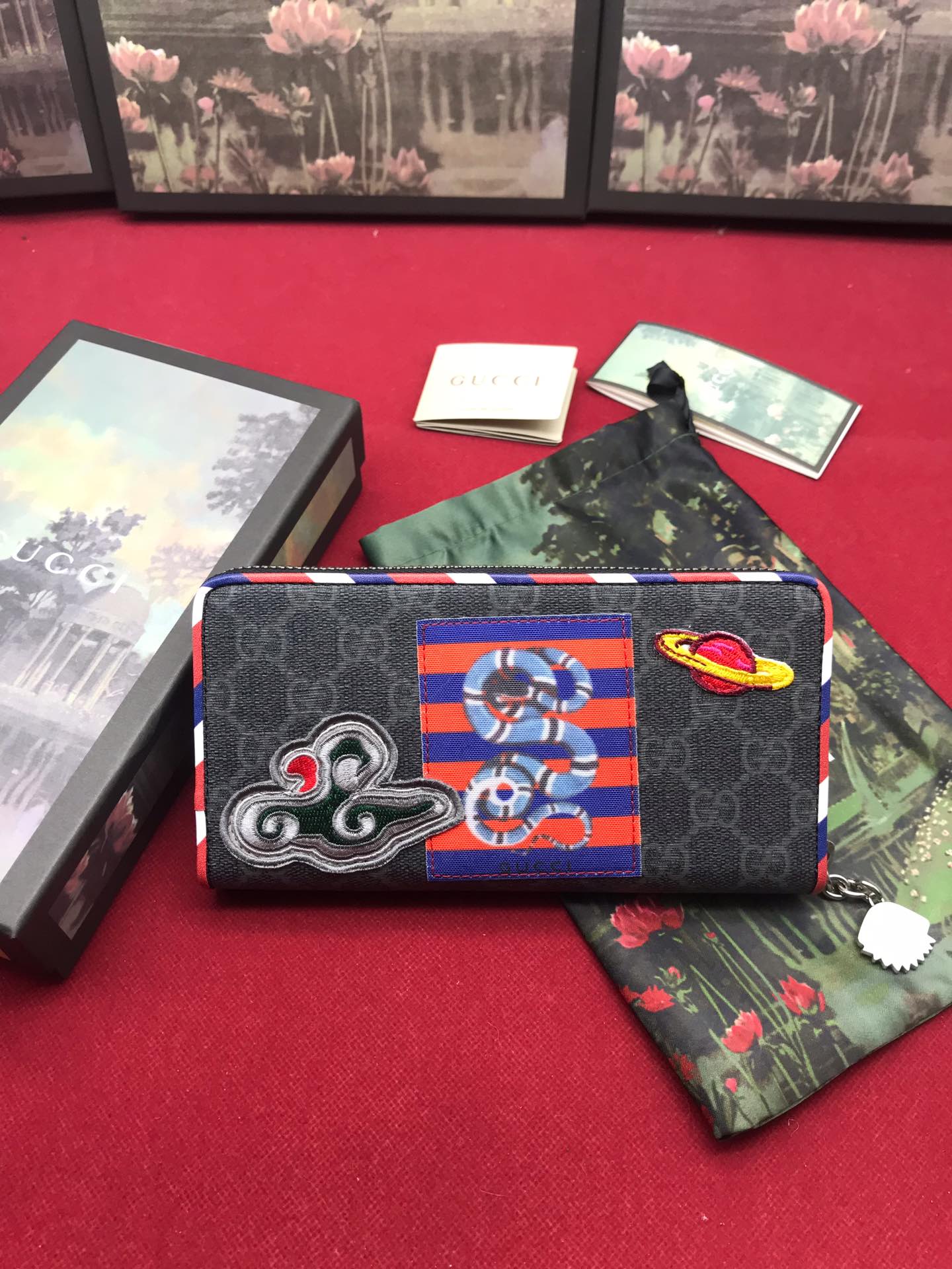 gvcci グッチ 長財布 ラウンドファスナー式財布 496342-1 新作