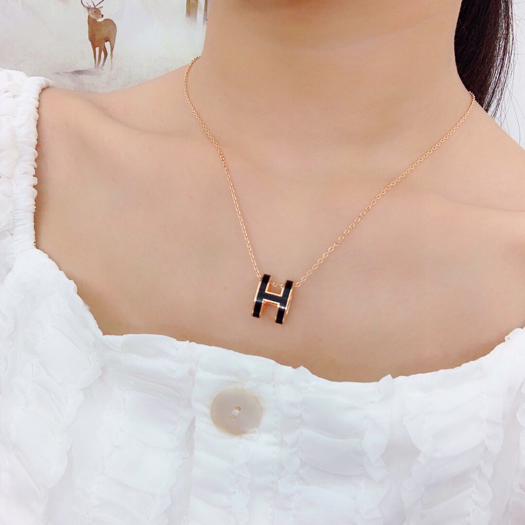 HERMES/エルメス ネックレス.ペンダント 秋冬新作