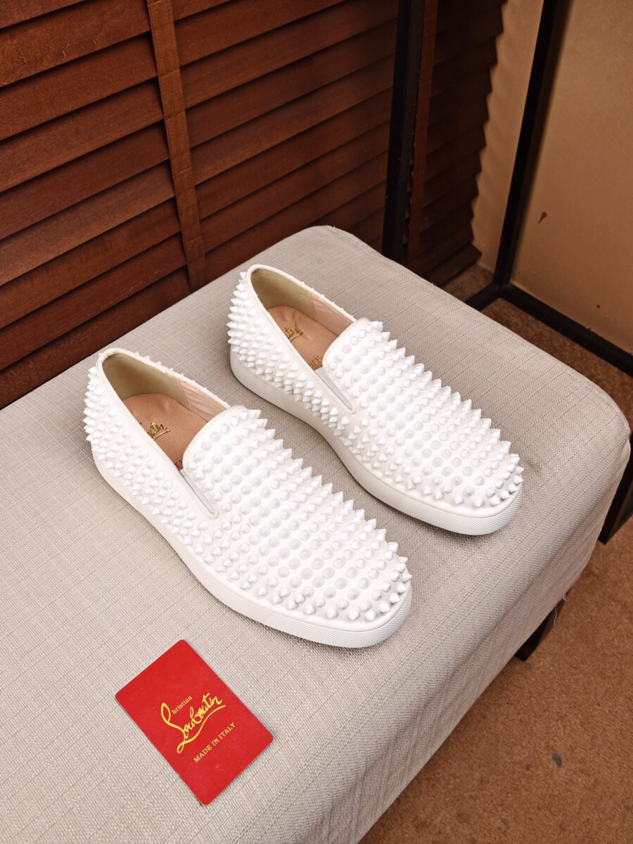 Christian Louboutin 恋人 ローファー スリッポン DS