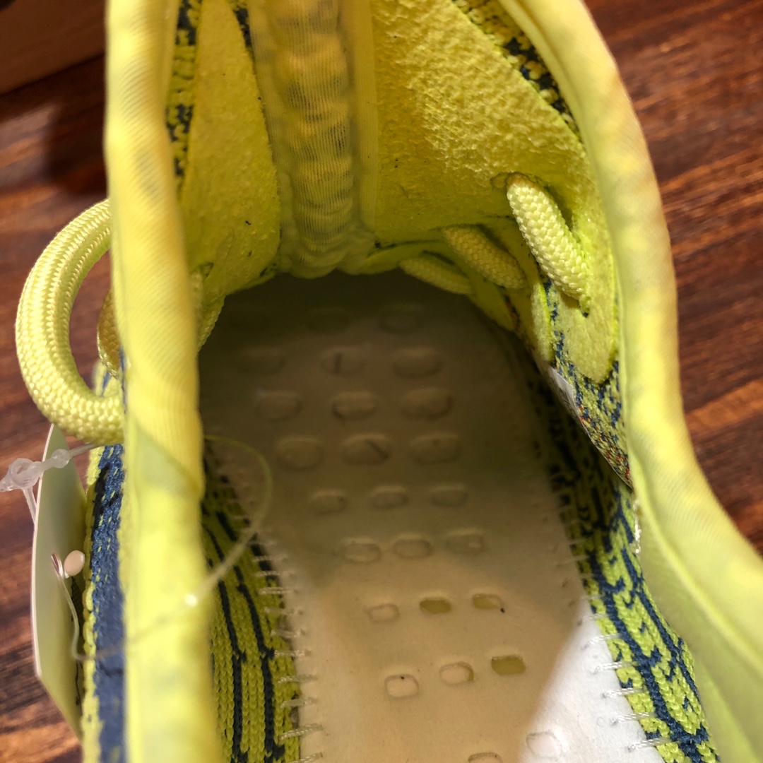 Adidas Yeezy 350V2 人気 スニーカー 男 レディース XF
