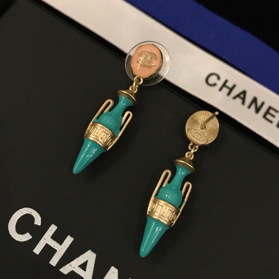 CHANEL(シャネル)人気商品 ピアス イアリング FF