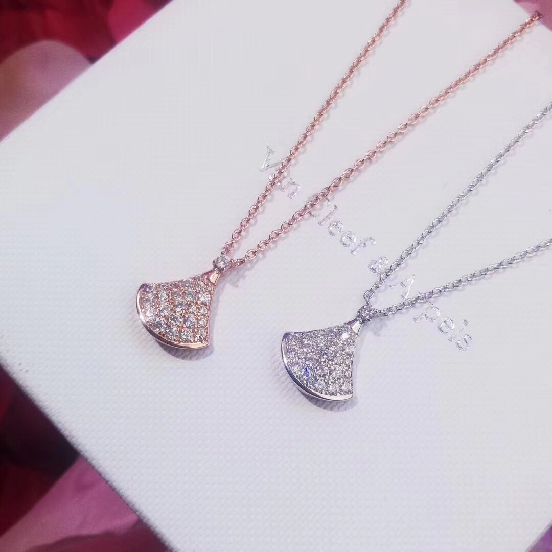 BVLGARI（ブルガリ）2019新作 ネックレス. ペンダント FF