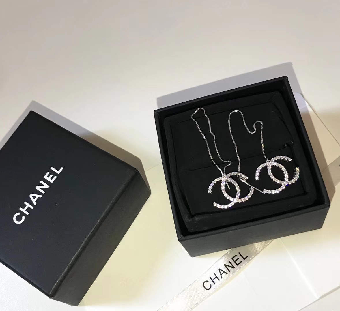 CHANEL(シャネル)人気商品 ピアス イアリングFF