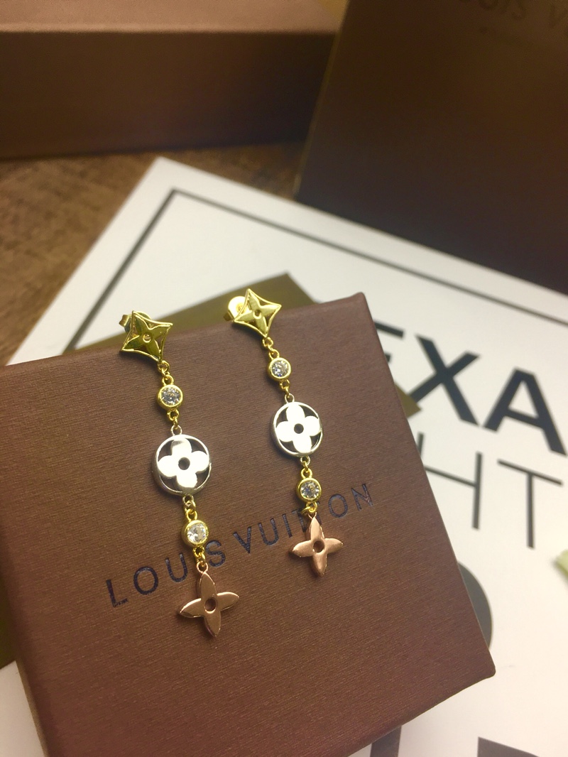 LOUIS VUITTON(ルイヴィトン)今季の新作 ピアス イアリング YX