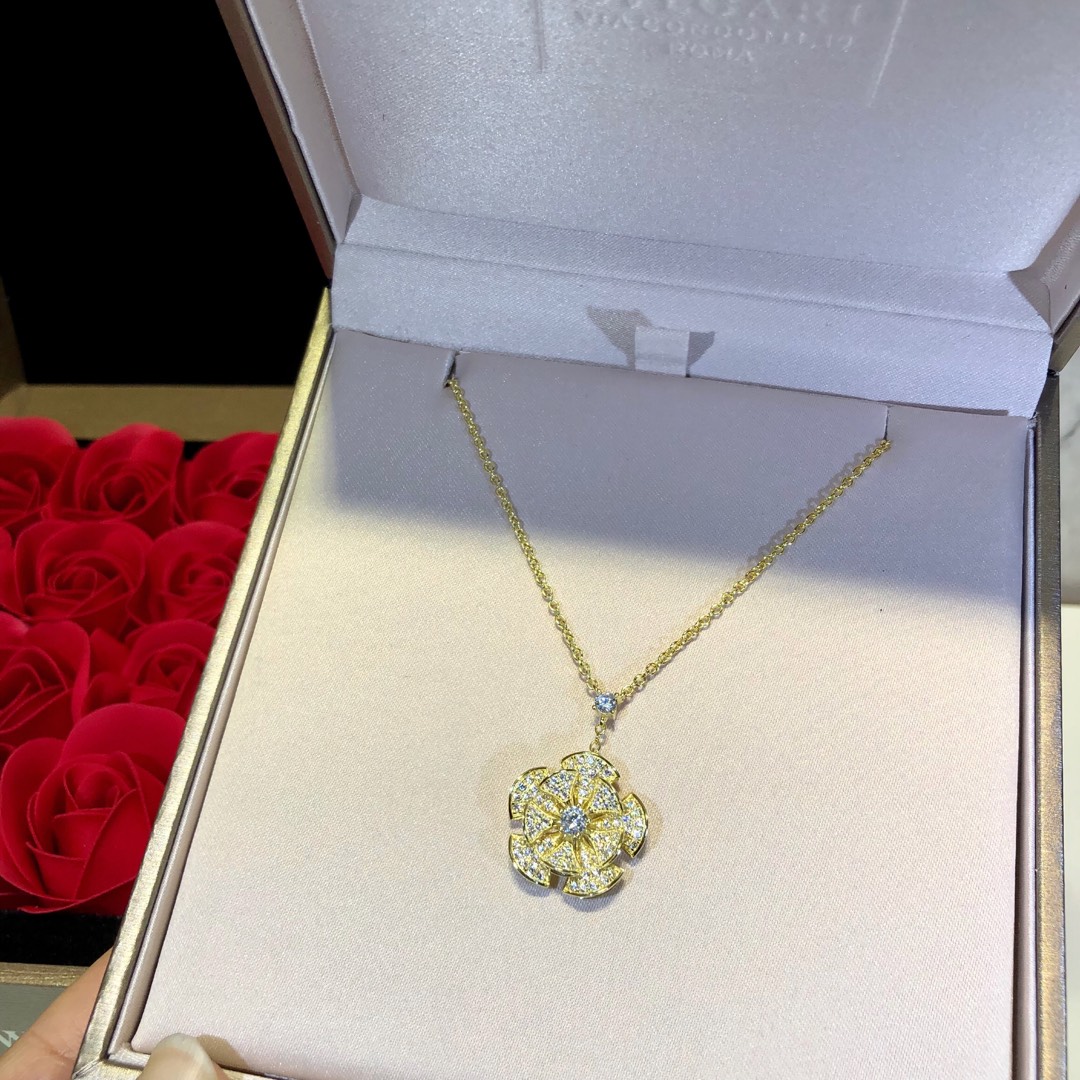BVLGARI（ブルガリ）2019新作 ネックレス. ペンダント QJR