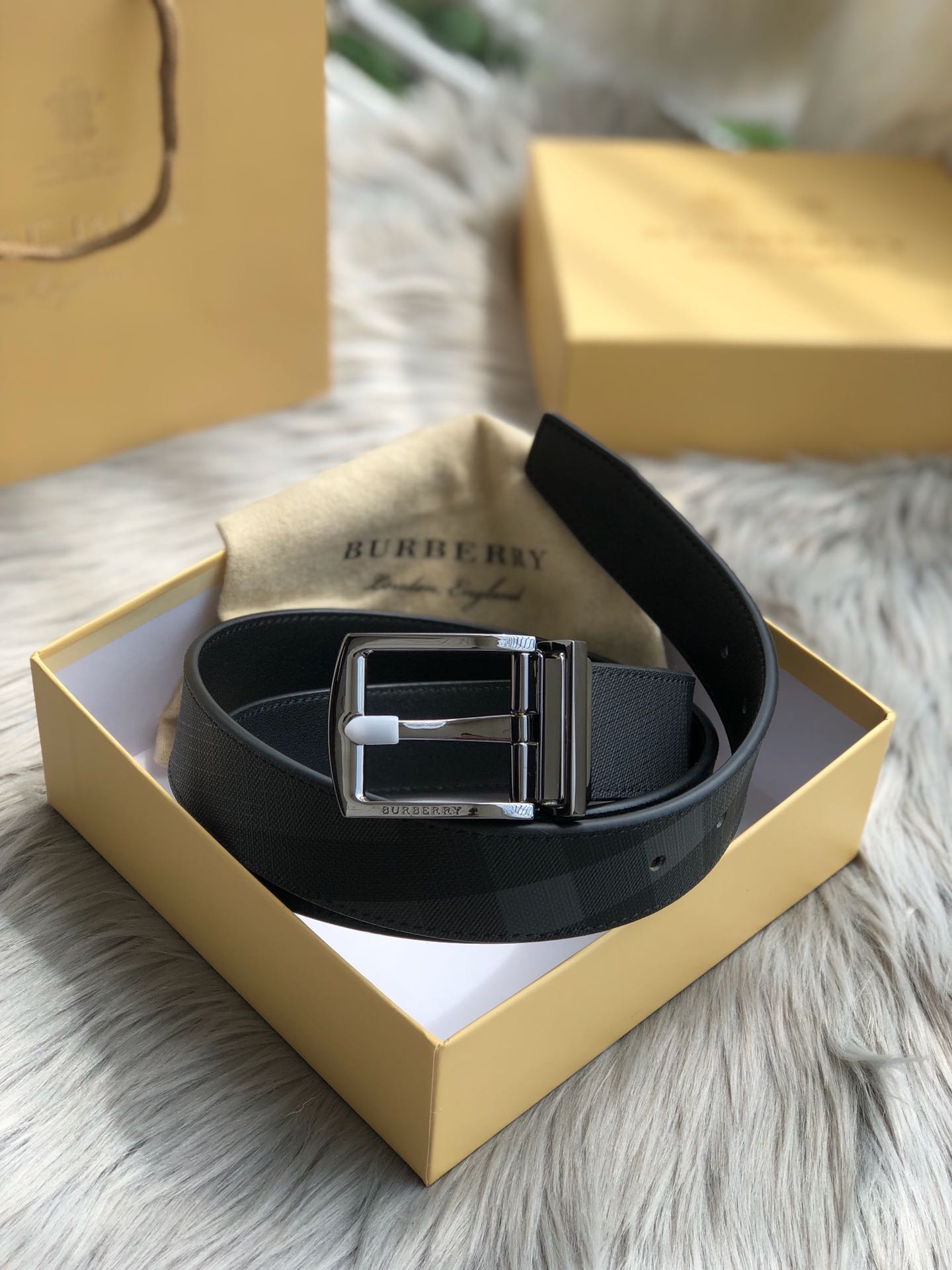 BURBERRY バーバリー ベルト サンチュール 新作通販 WJ