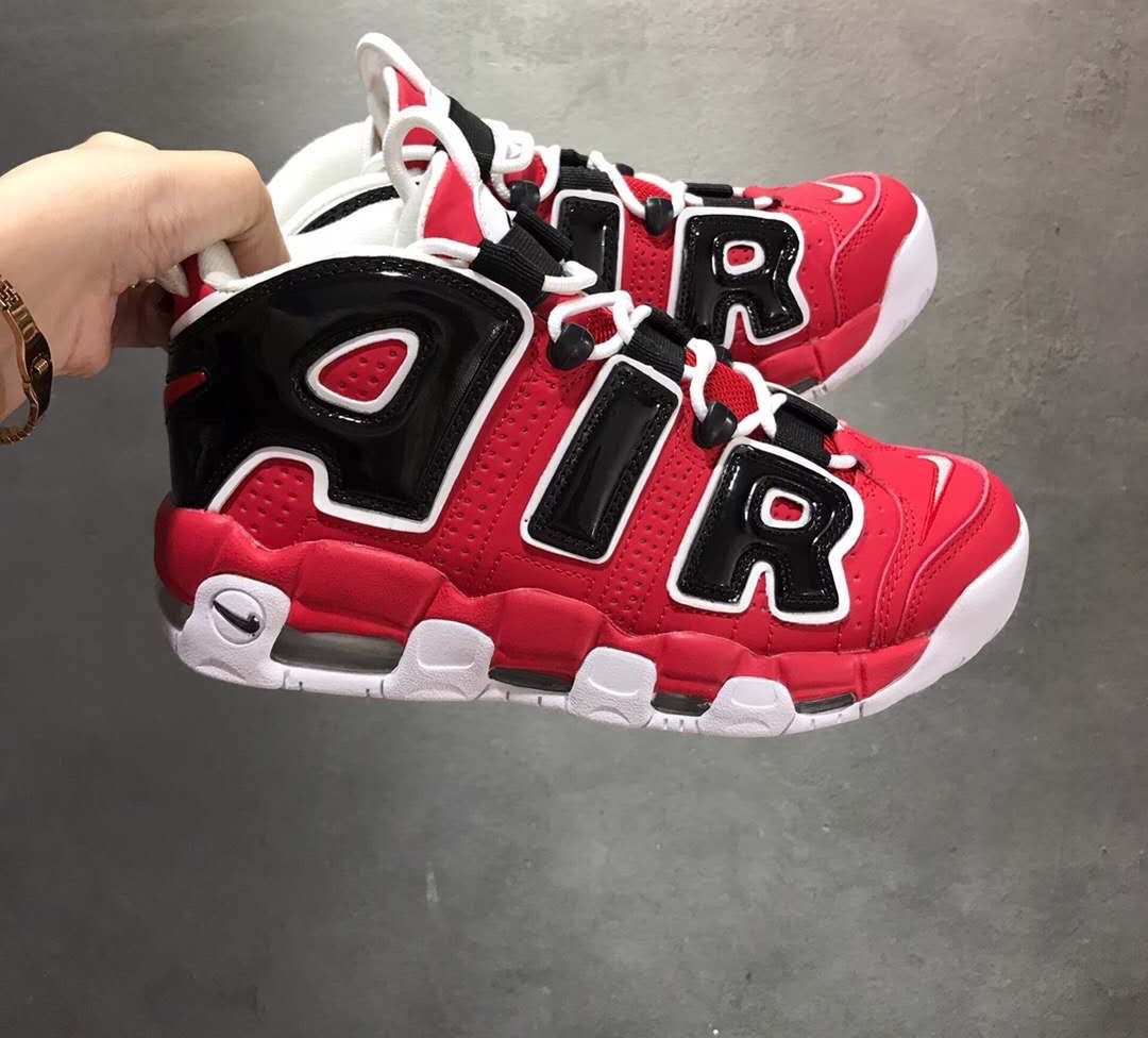 19SSNike Air More Uptempo QS スニーカー 男 レディース A00