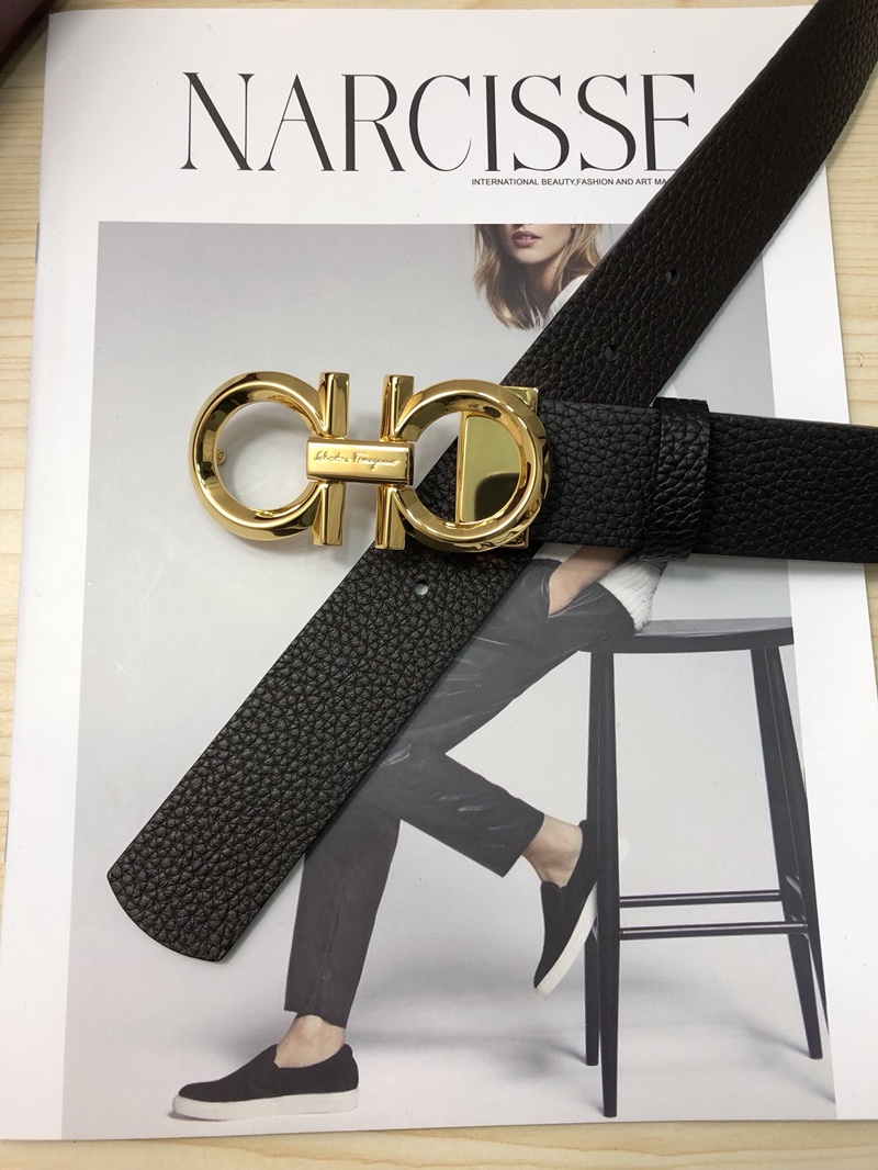 フェラガモ Ferragamo 両面仕立てベルト サンチュール ZC