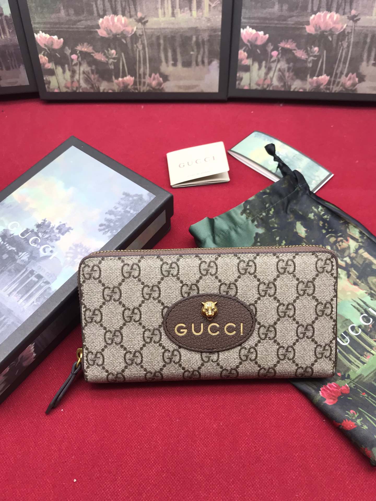 通販 gvcci グッチ 長財布 ラウンドファスナー式財布 476422-1