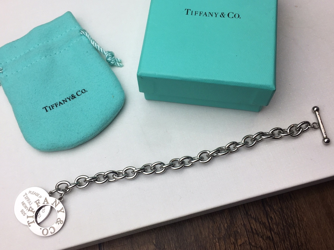 TIFFANY&COティファニ 人気商品 レスレット カフブレス YX