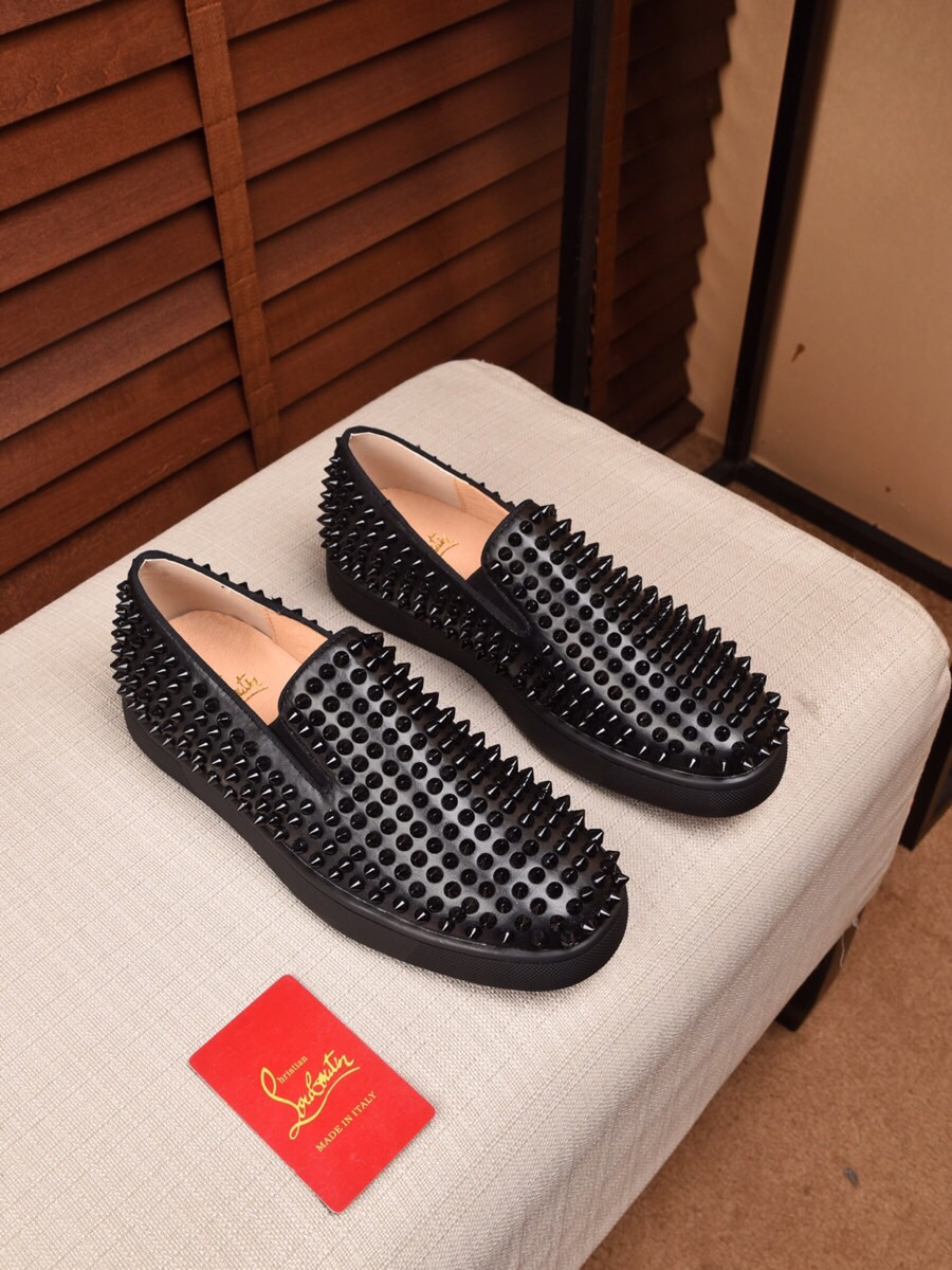 Christian Louboutin 恋人 ローファー スリッポン DS