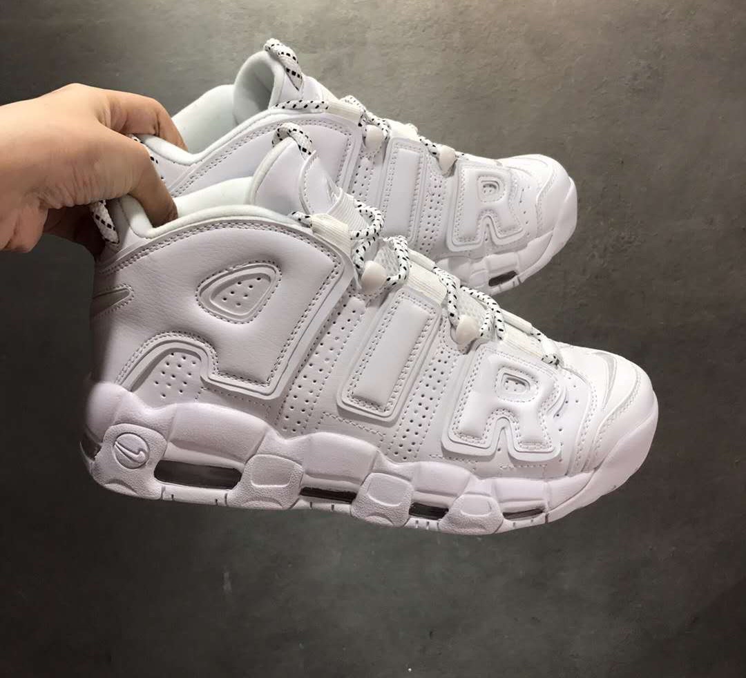 19SSNike Air More Uptempo QS スニーカー 男 レディース A00