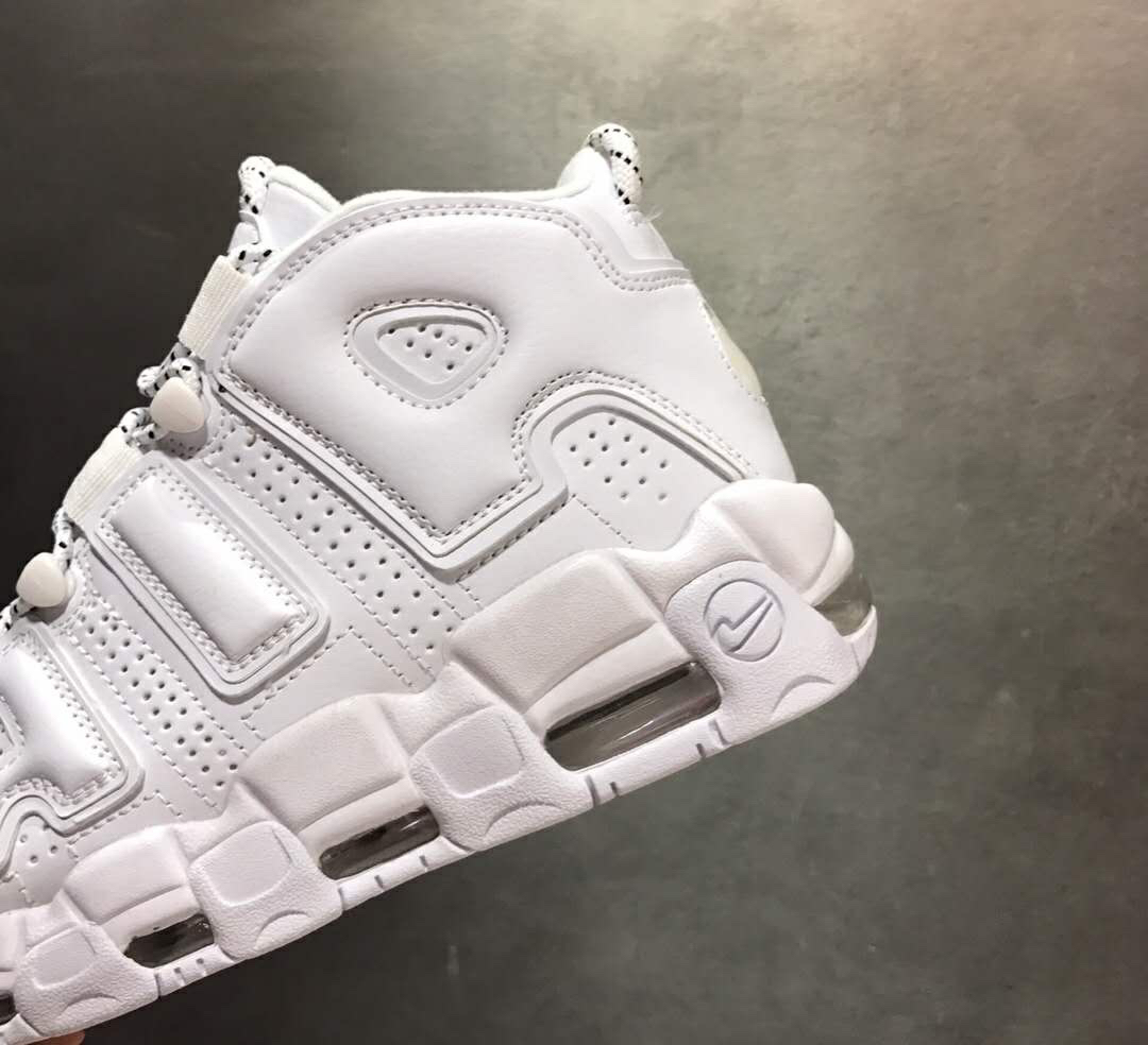 19SSNike Air More Uptempo QS スニーカー 男 レディース A00