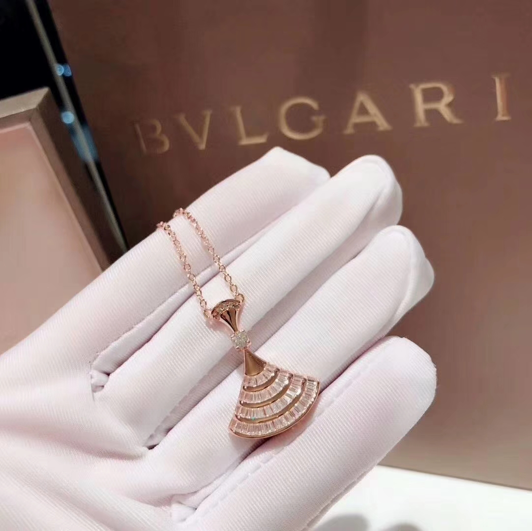 BVLGARI（ブルガリ）2019新作 ネックレス. ペンダント YX