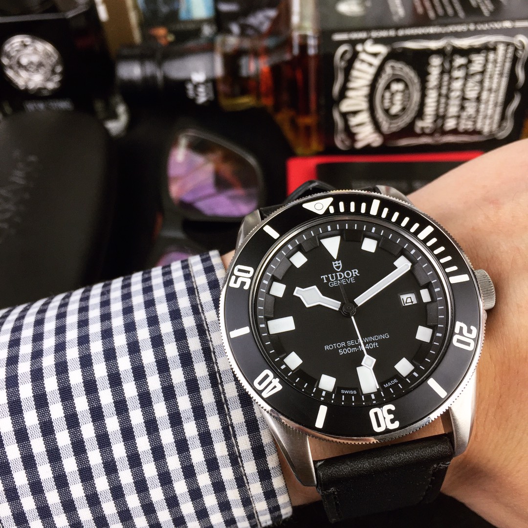チュードル（TUDOR ）メンズ 時計 42mm 激安販売 腕時計 TUD