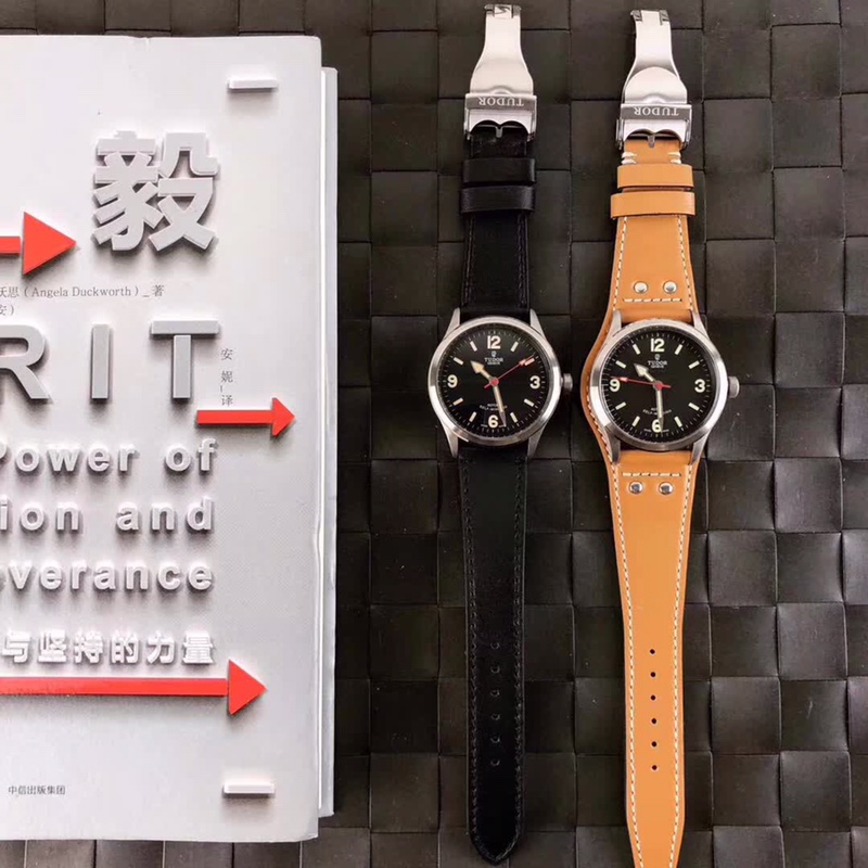 チュードル(TUDOR )メンズ 時計 腕時計 42mm 自動巻き TUD