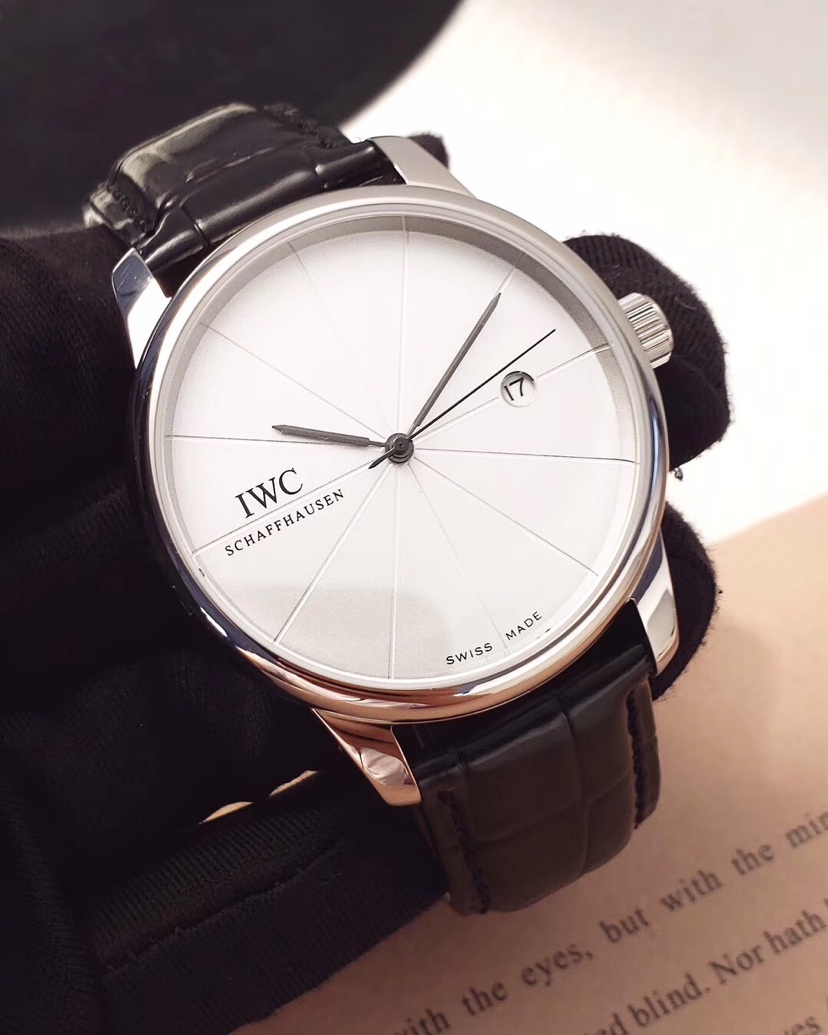 IWC(アイダブリューシー) 腕時計 自動巻き 40mm メンズ IWC