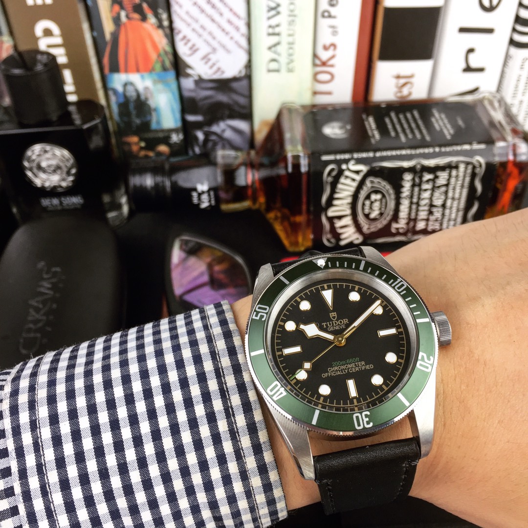 チュードル（TUDOR ）メンズ 時計 腕時計 42mm 値下受付 TUD