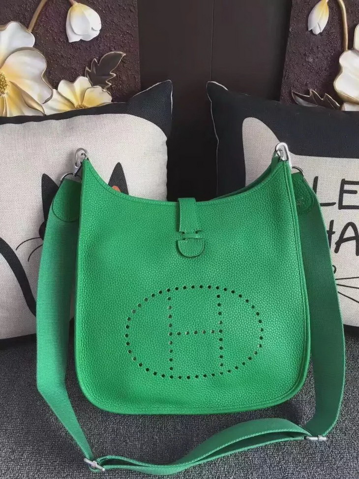 特N品 原版皮系列 最高級 エルメス エヴリンPM ショルダーバッグ トリヨンクレマンス