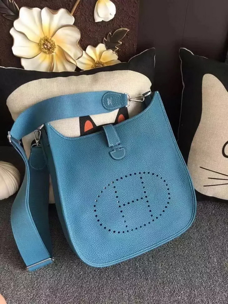 特N品 原版皮系列 最高級 エルメス エヴリンPM ショルダーバッグ トリヨンクレマンス