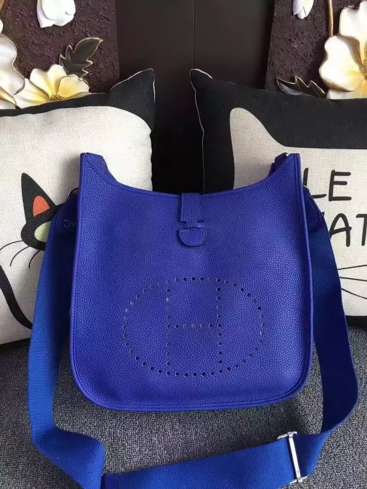 特N品 原版皮系列 最高級 エルメス エヴリンPM ショルダーバッグ トリヨンクレマンス